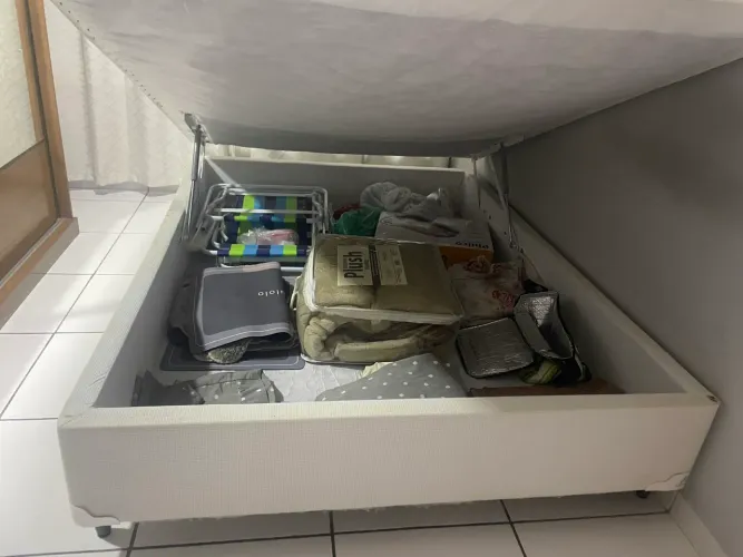 Baú p cama de casal 