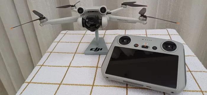 DJI Mini 3 Pro + Controle DJI RC + Case + Nota Fiscal - Excelente Estado