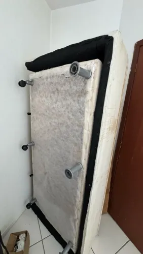 CAMA DE SOLTEIRO COM CAMA AUXILIAR