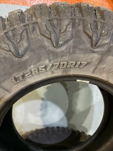 PNEUS 285/70 R17 RADAR