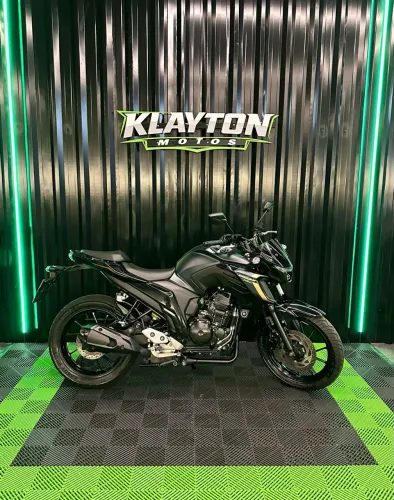 MOTO YAMAHA FZ25 FAZER ABS - 2024