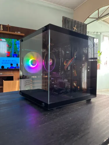 PC Gamer Ryzen 5 4600G 16GB DDR4 240GB SSD