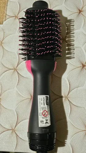 Escova secadora Britânia 4 em 1