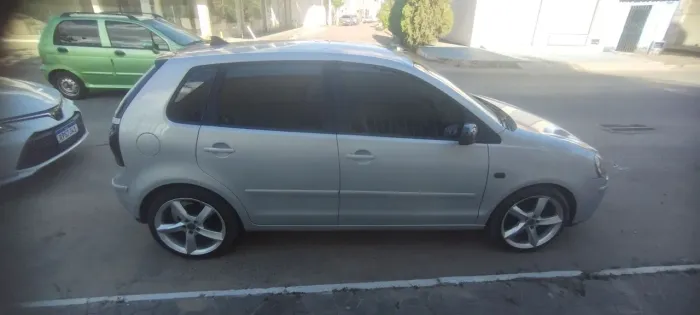 Volkswagen Polo 1.6 Mi/s.ouro 1.6 MI Tot.flex 8V 5P 2009