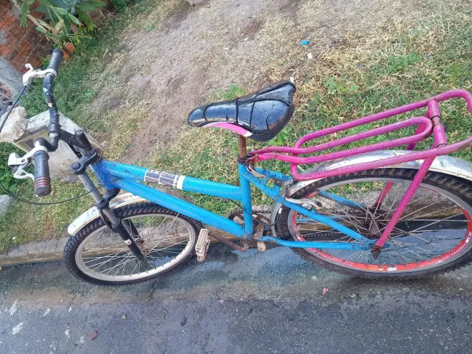 Bicicleta só no ponto de andar ara 24