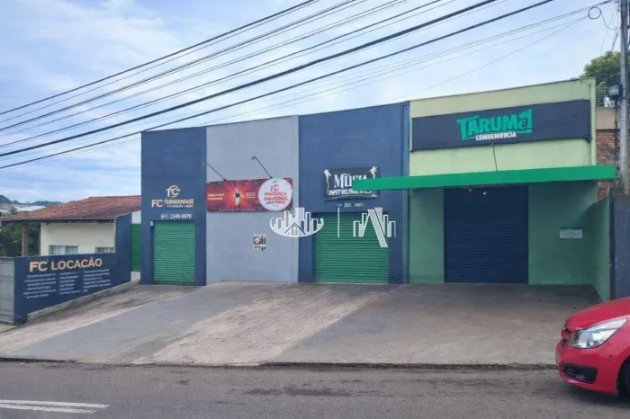Casa com 3 quartos à venda, 450 m² por R$ 1.100.000 - Columbia - Londrina/PR