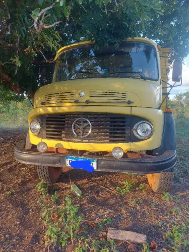 Mercedes-Benz 1513 Boiadeiro