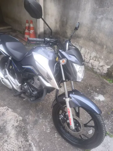 Titan 160 usada com carinho somente cidade