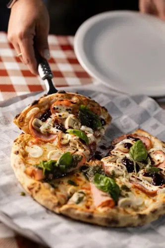 VAGA PARA DIARISTA EM PIZZARIA