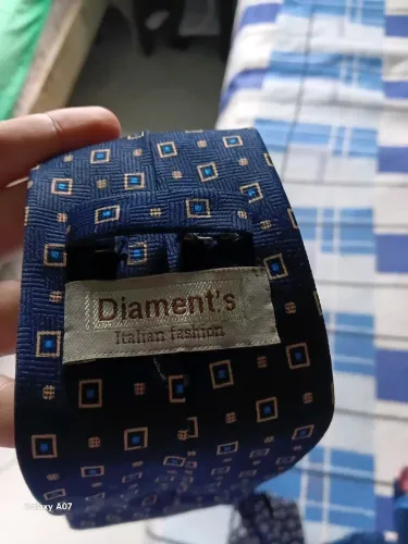 Gravata azul seda italiana de alta qualidade