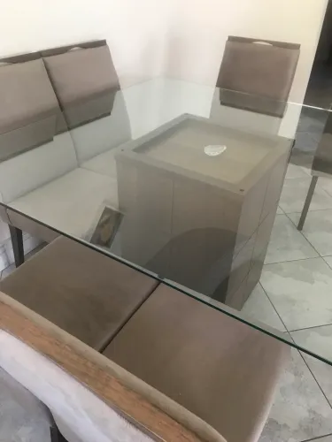 Mesa Quadrada 1,40x1,40 mt + 8 cadeiras