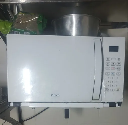 Vendo microondas Philco 25 litros