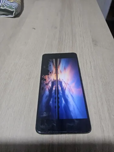 Vendo Motorola Edge 30 (256GB / 8GB RAM) - Ótimo Desempenho
