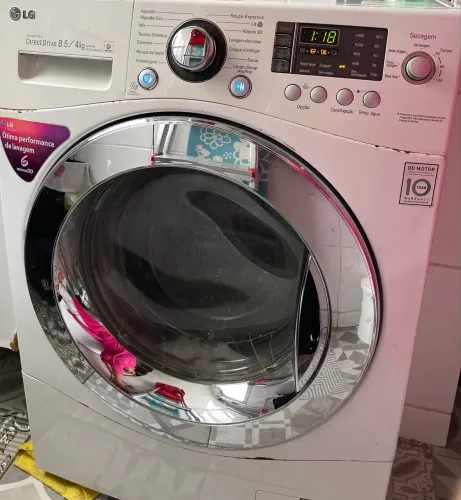 Máquina lava e seca LG