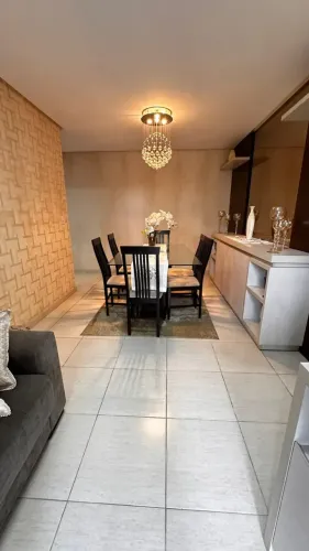 Apartamento mobiliado, com 3 quartos, sendo um suíte, com 81 m2, em Manaus/AM
