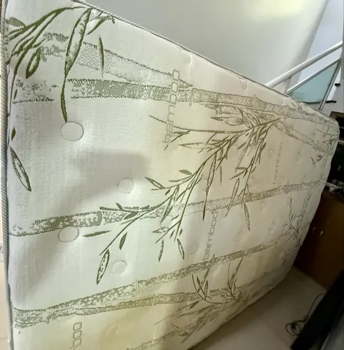 Vendo Colchão Queen Molas ensacadas Herval Imperatore