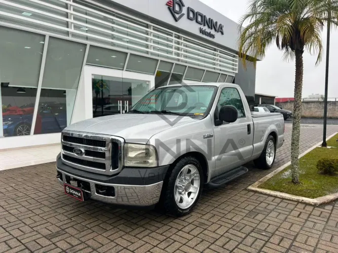 Ford F-250 XLT 3.9 4X2 Diesel TB 2009