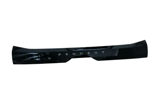 Moldura da tampa traseira Peugeot 208