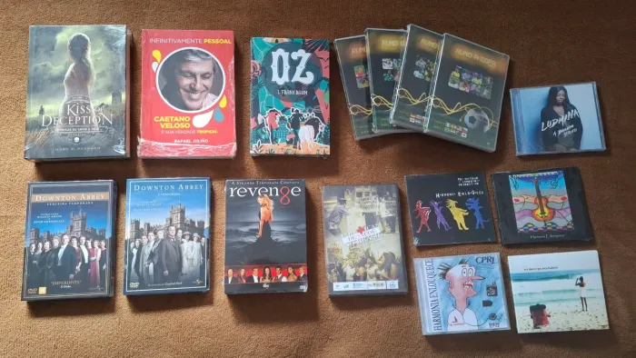 Lote de livros, DVDs, boxes e CDs NOVOS e LACRADOS - Aceito Cartão