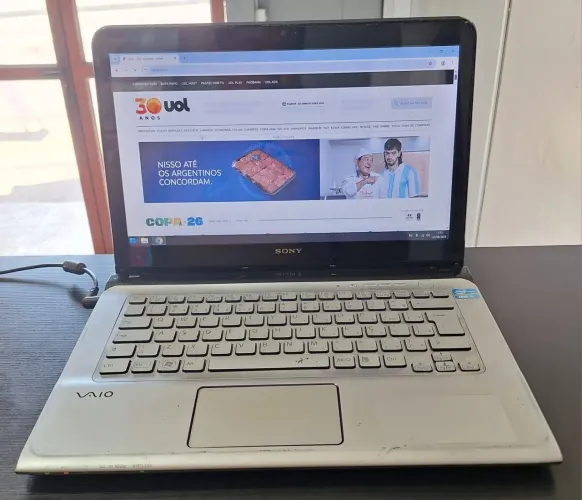 Notebook sony vaio intel core i5 1TB de hd 6GB de memória ram Windows 10 64bits!!