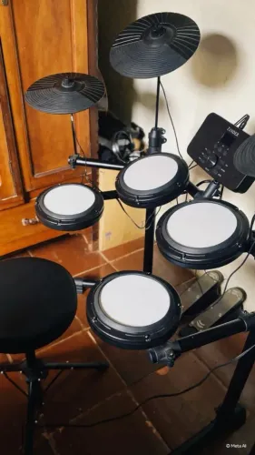 BATERIA ELETRÔNICA TANDER TBECP COMPLETA - ESTADO DE NOVA