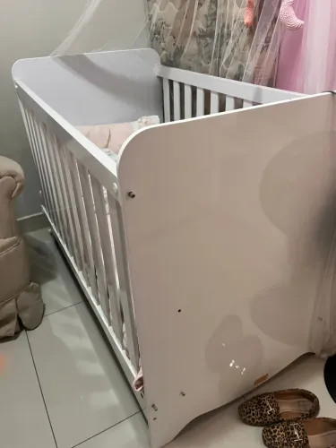 Vendo Berço semi novo 