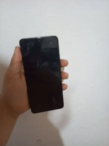 celular  Redimi 13 usado porém conservado ! 