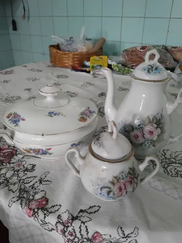 Peças de porcelana