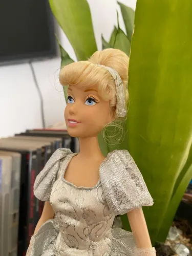 Boneca Disney Parks Cinderela 2010-2011