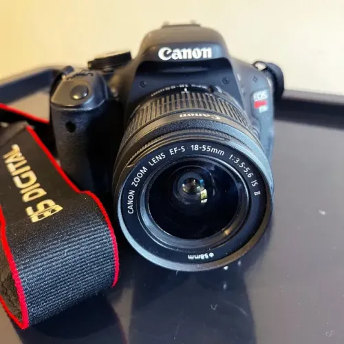Canon Eos Rebel T3i Dslr, Semi-nova! Com Lentes E Acessórios