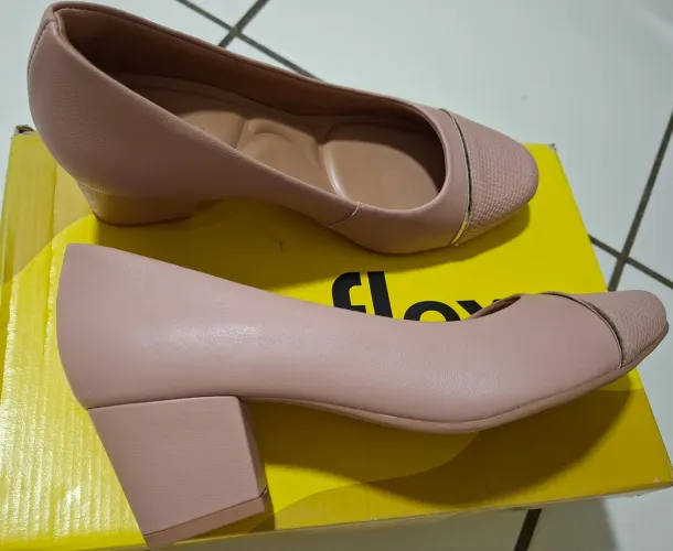 Sapato Scarpin Usaflex - NOVO - tam.35