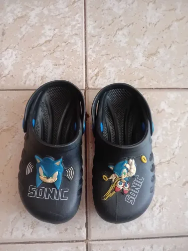 Crocs infantil tam 25/26