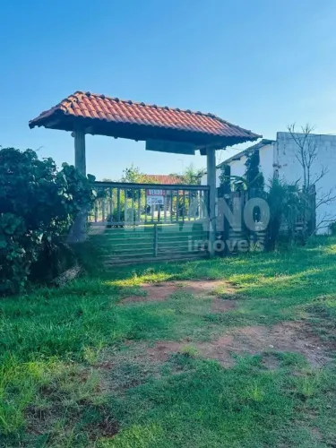 Venda de Casas / Sobrado Condomínio na cidade de Brotas