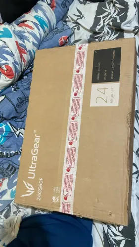 LG ULTRAGEAR 180hz 1ms LACRADO NOVO