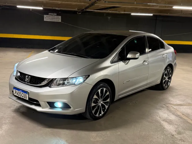Honda Civic Sedan LXR 2.0 Flexone 16V Aut. 4P 2016
