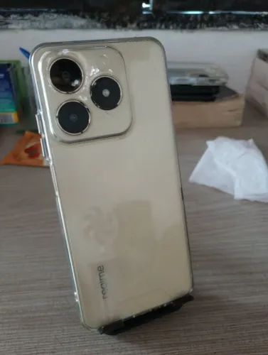 Realme c61