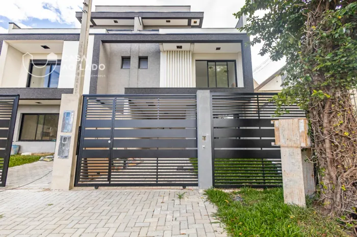 Sobrado 181m² com 3 quartos no Bacacheri - Curitiba/PR