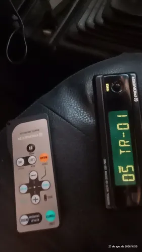 Disqueteira piooner FM CDX 67 funcionando gol