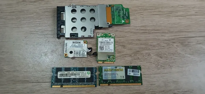 Peças notebook Dell 1513