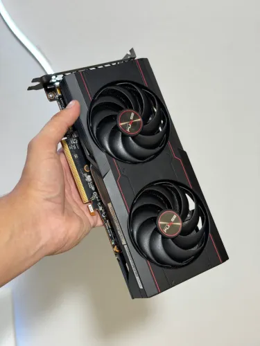 Placa de Vídeo RX 6600 XT 8GB Pulse Sapphire