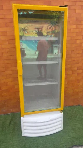 Geladeira expositora Metalfrio 127 vts 