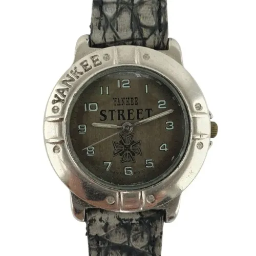 Relógio Yankee Maltese Cross Vintage Masculino