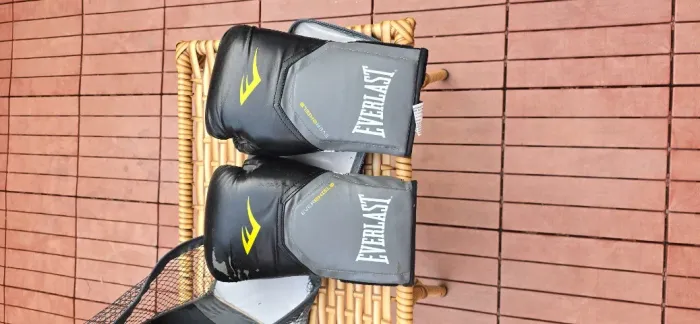 Luva De Boxe Everlast Pro Style Elite - Preta
