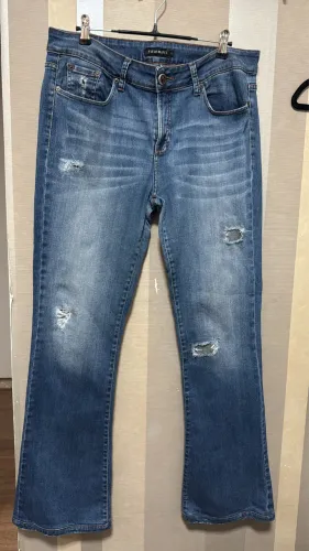 Le Lis Blanc Calça Flare Destroyed Feminina - TAM 44