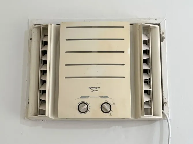 Ar Condicionado Springer Midea 7500 btus