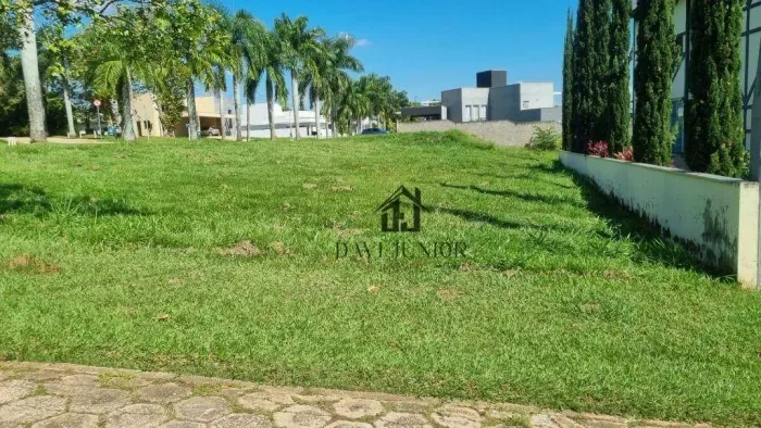Terreno à venda, 1035 m² por R$ 380.000,00 - Condomínio Vivendas do Lago - Sorocaba/SP