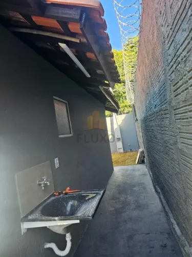 Casa com 2 dormitórios para venda no bairro GEISEL