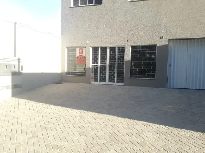Sala Comercial 50m2 Uvaranas