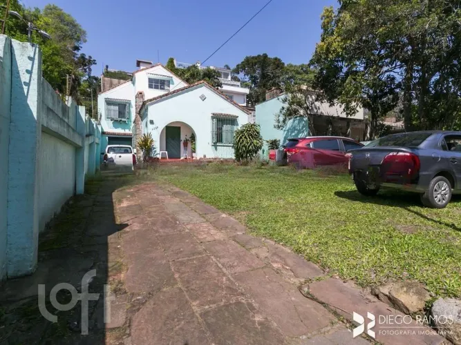 Casa à venda em Vila Assunção com 419 m², 3 quartos, 10 vagas