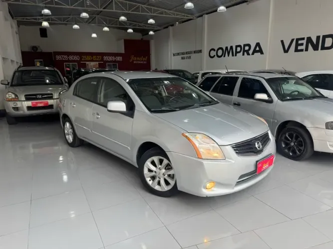 Nissan Sentra SE 2.0 Flex 16V Aut. 2011